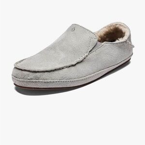 OluKai Women's Gray Suede Slippers